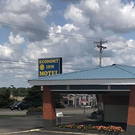 Economy Inn Marshalltown Екстериор снимка