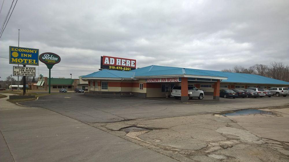 Economy Inn Marshalltown Екстериор снимка