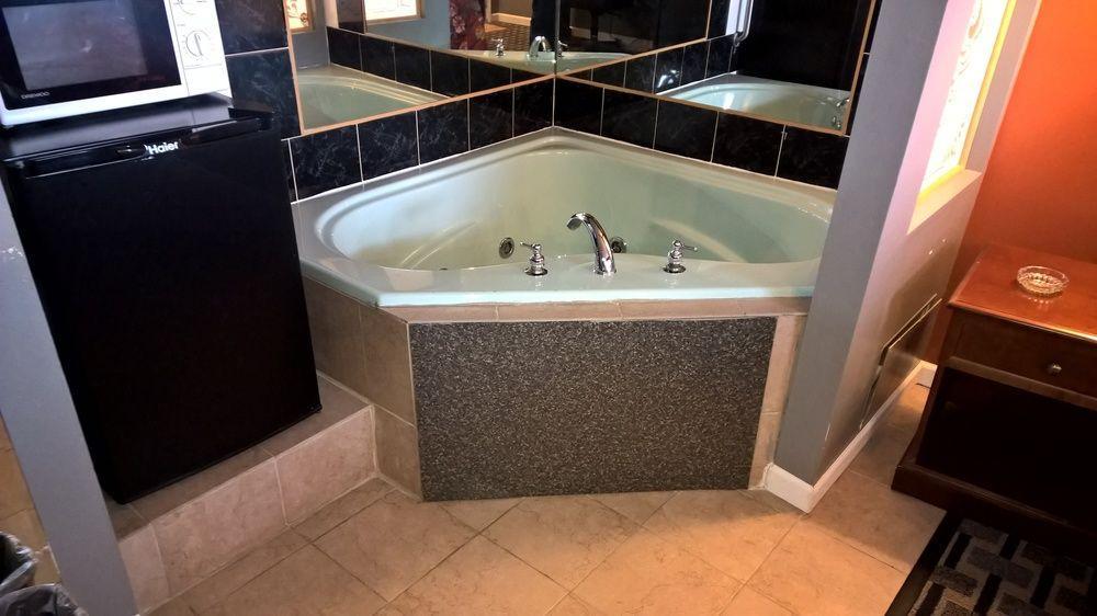 Economy Inn Marshalltown Екстериор снимка